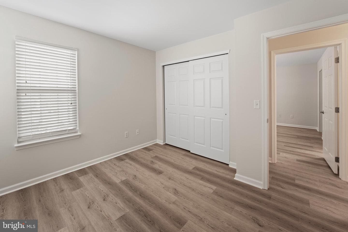 141 Village Way #6a photo 17