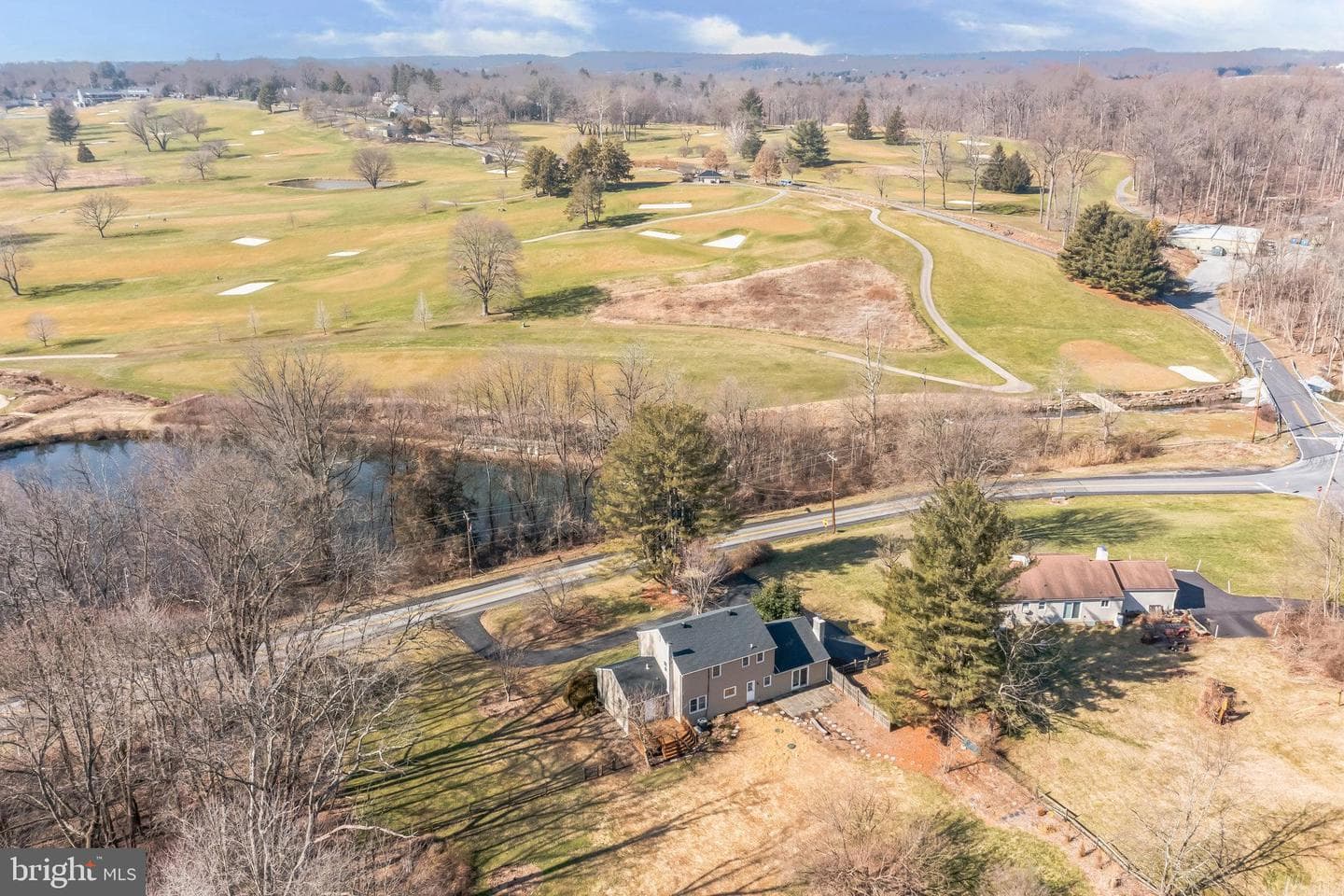550 N Walnut Road photo 35