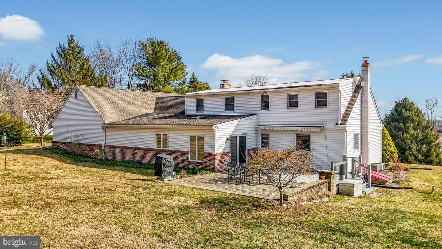 117 Clearfield Lane photo 23