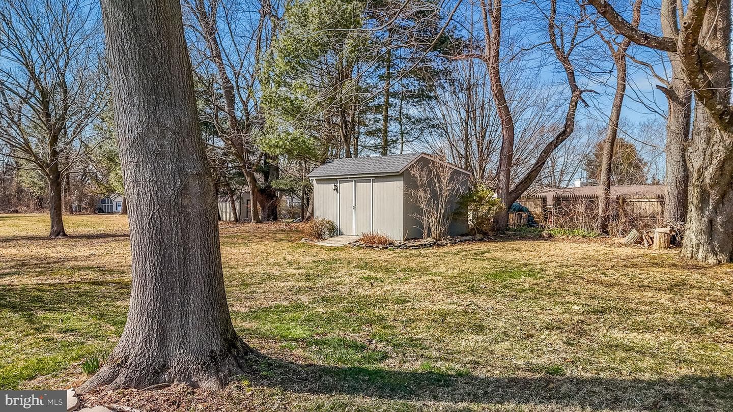 117 Clearfield Lane photo 24
