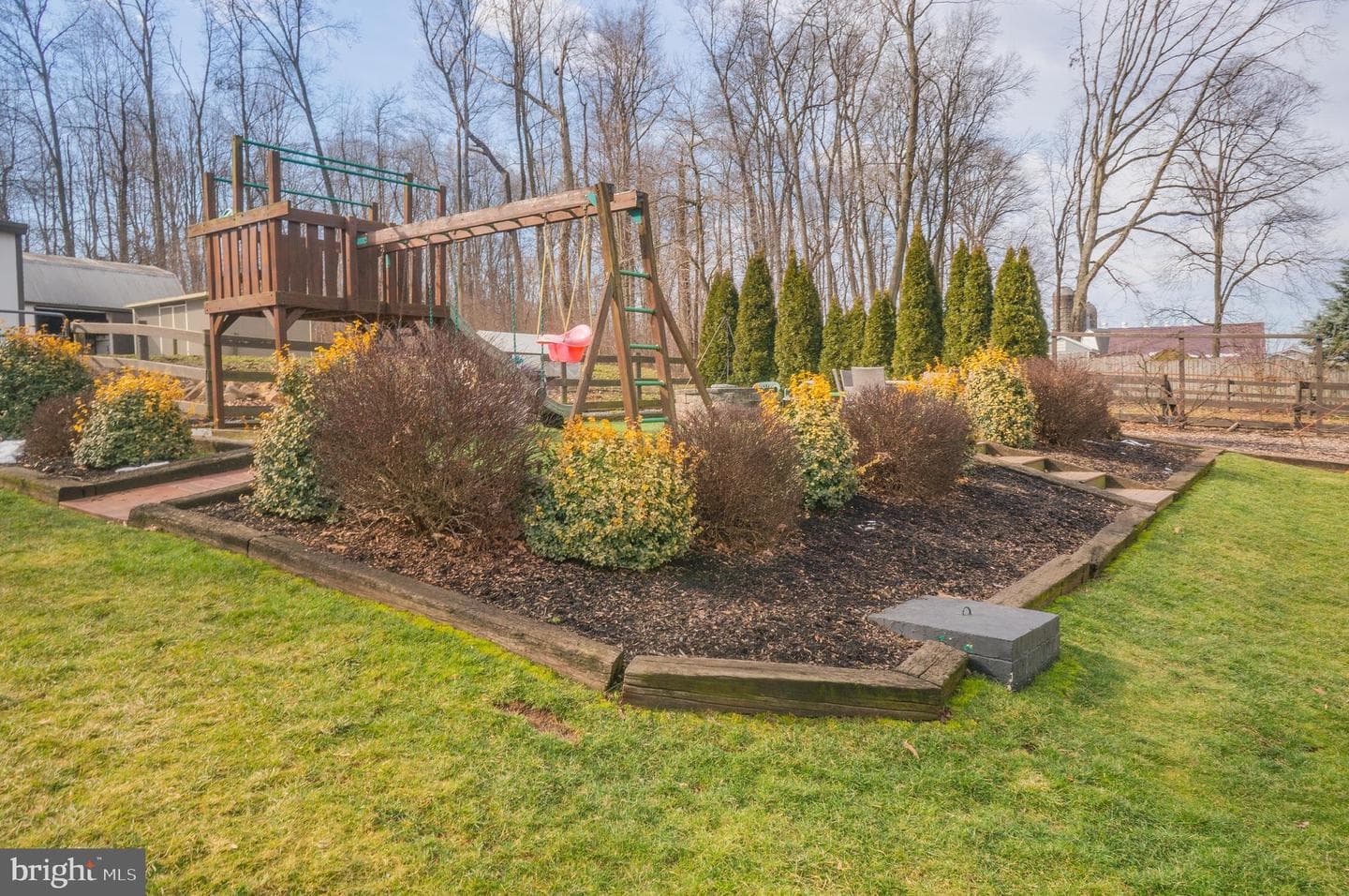 88 Mount Pleasant Road photo 44