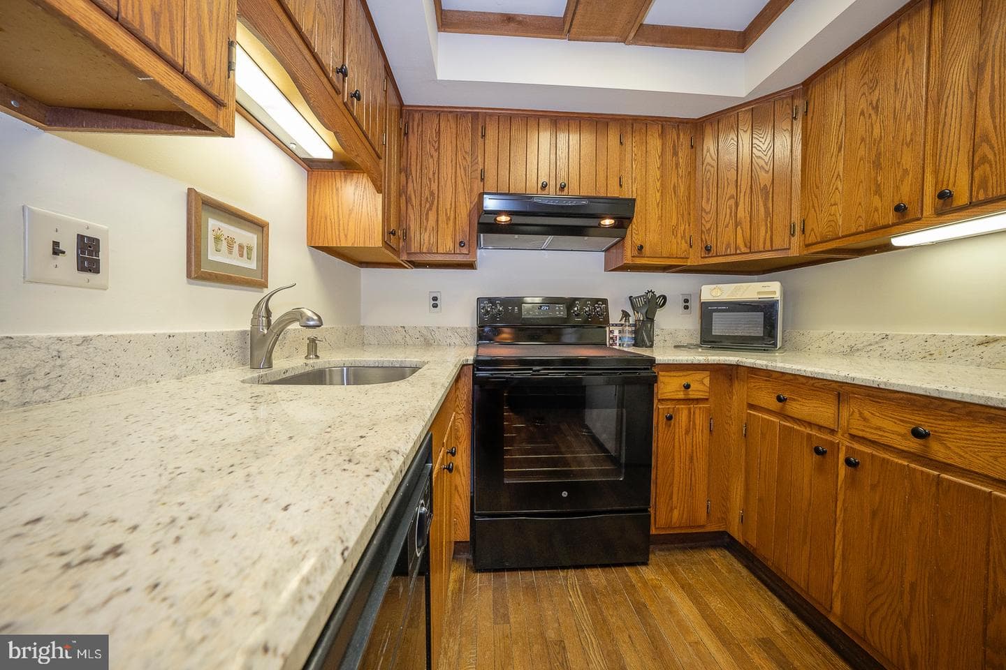 155 Woodgate Lane photo 11