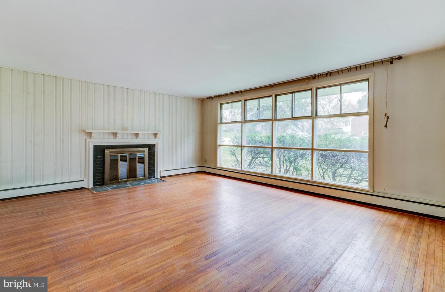 632 Wallace Drive photo 10
