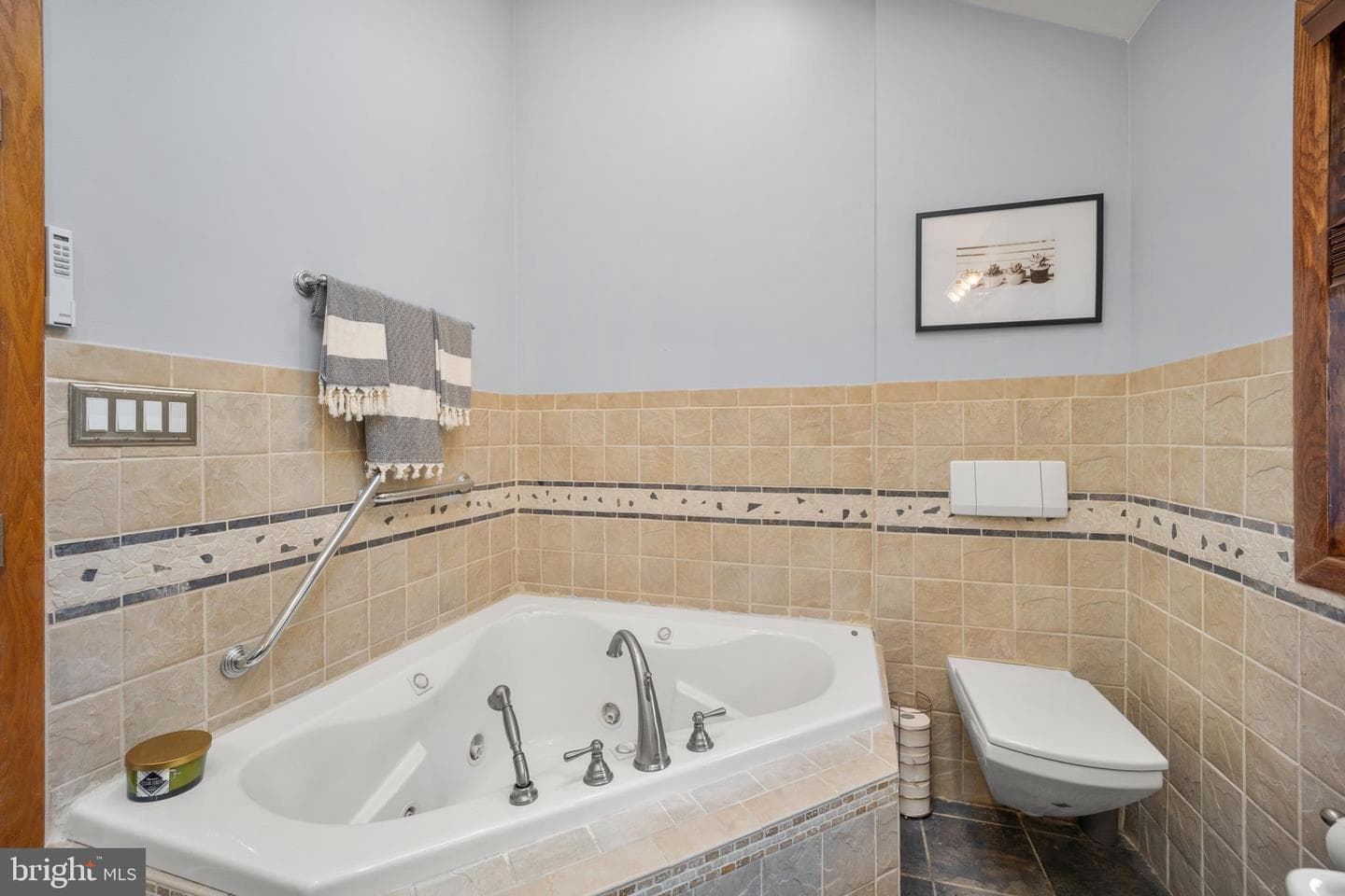871 Frank Road photo 19