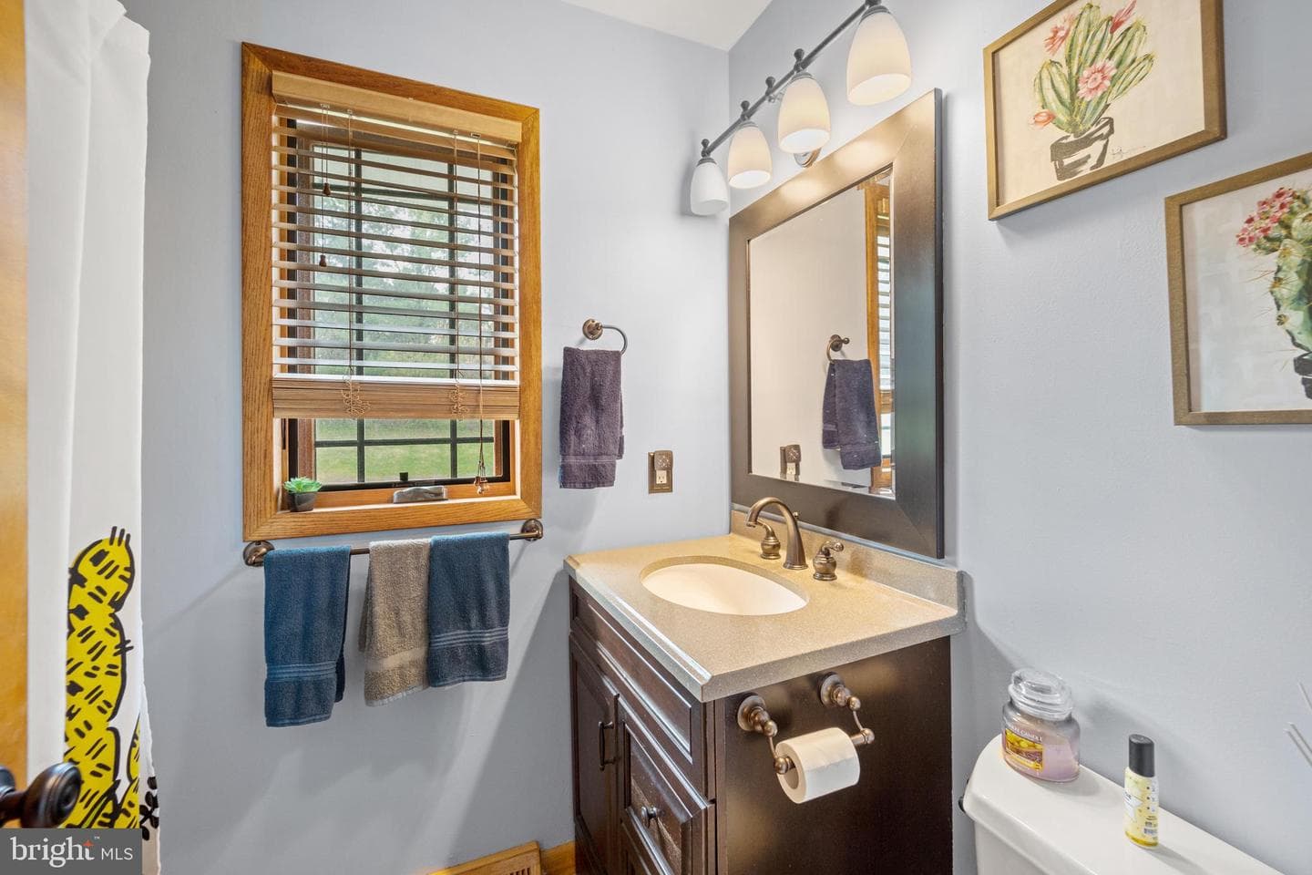 871 Frank Road photo 23