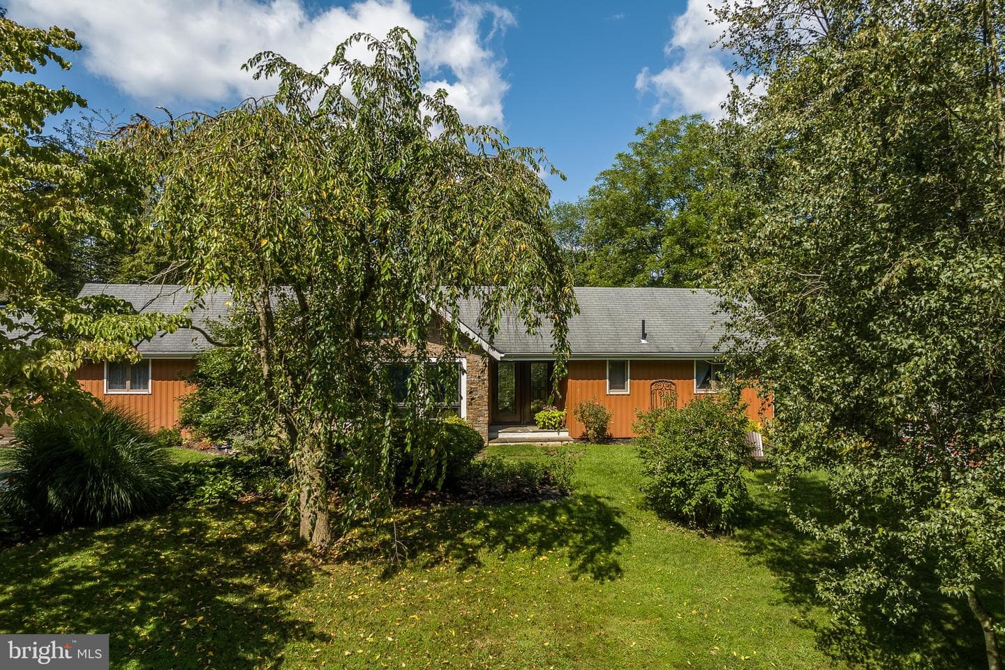 698 Spruce Drive photo 19