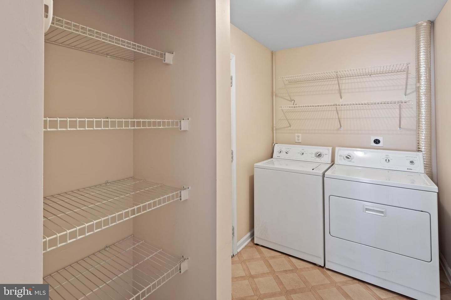 163 Village Way #8d photo 18