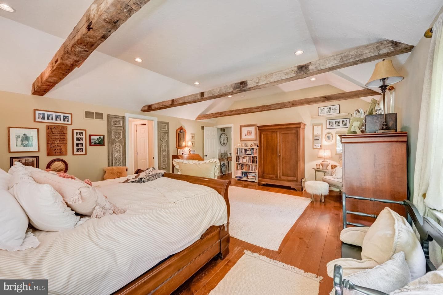 2099 Bodine Road photo 37