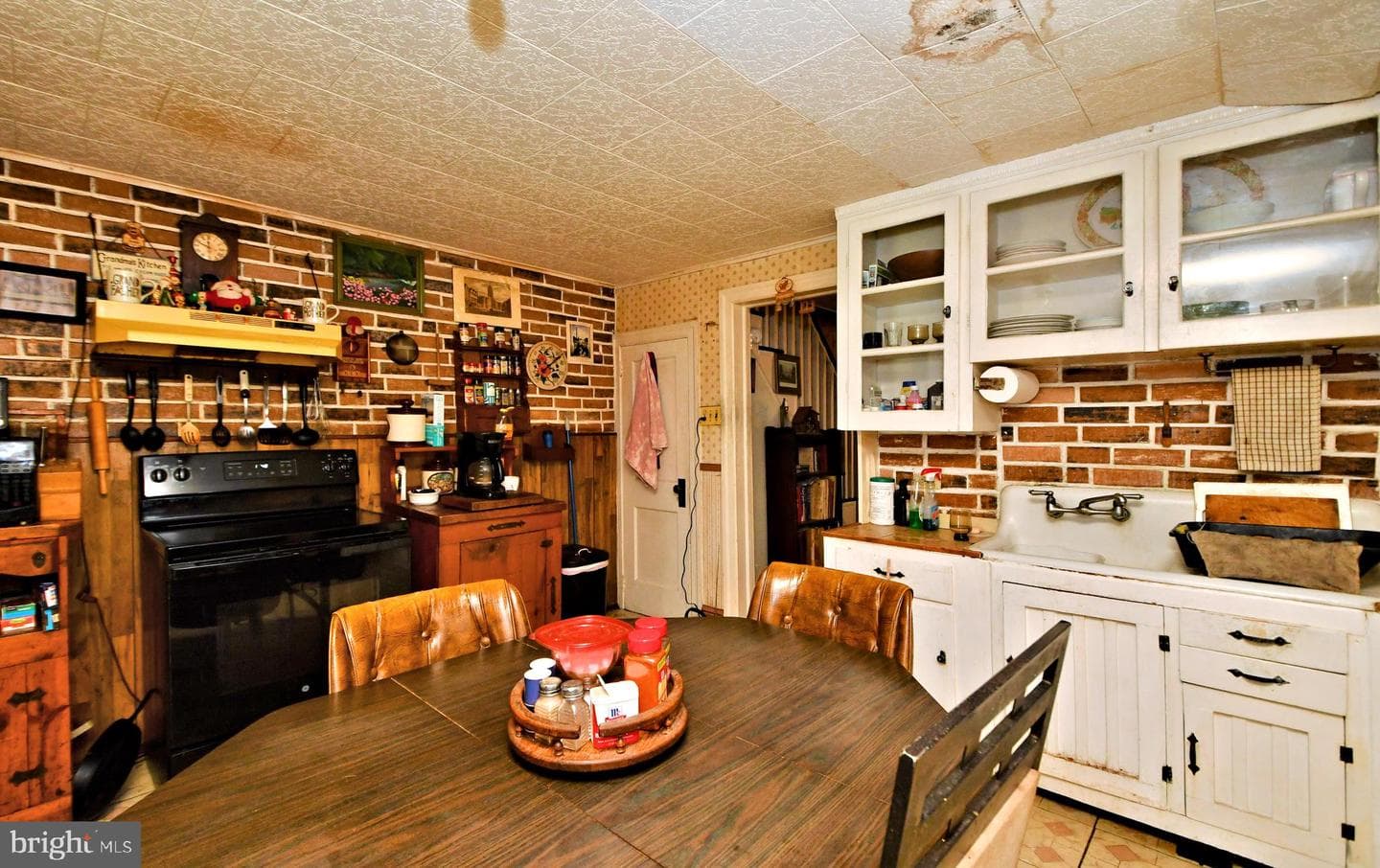 46 Walnut Street photo 17