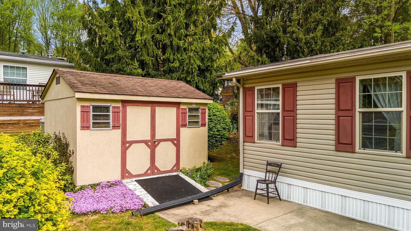 29 Reid Drive photo 3