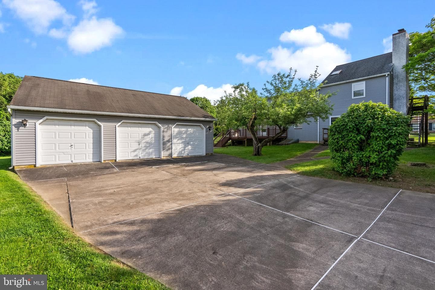 609 Green Avenue photo 34