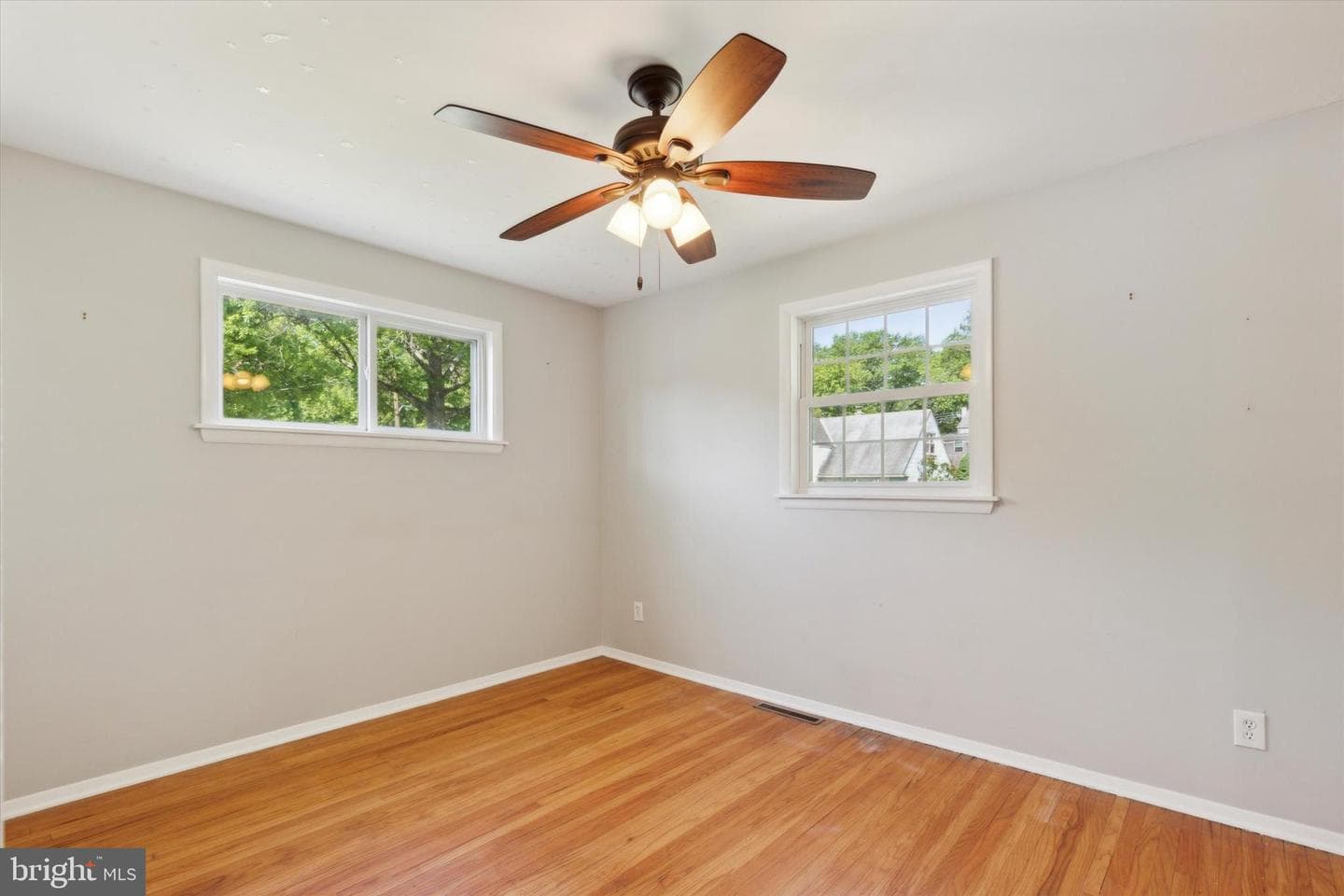 65 Robarts Drive photo 16
