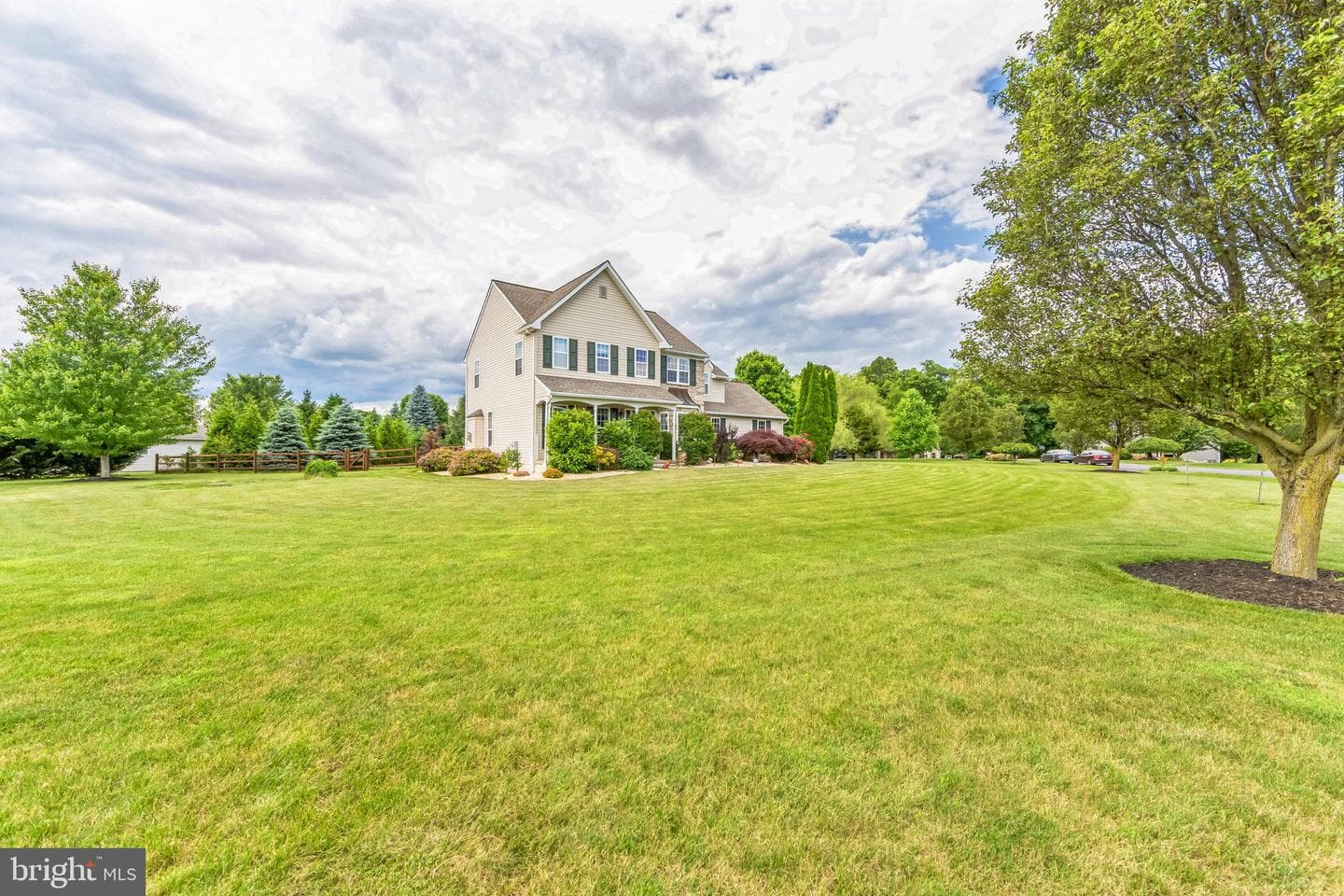 127 Valleyview Circle photo 3