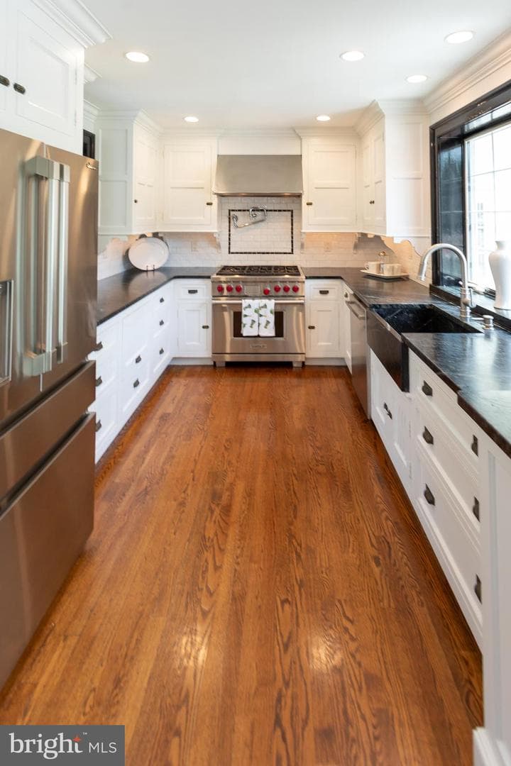 28 Robins Lane photo 80