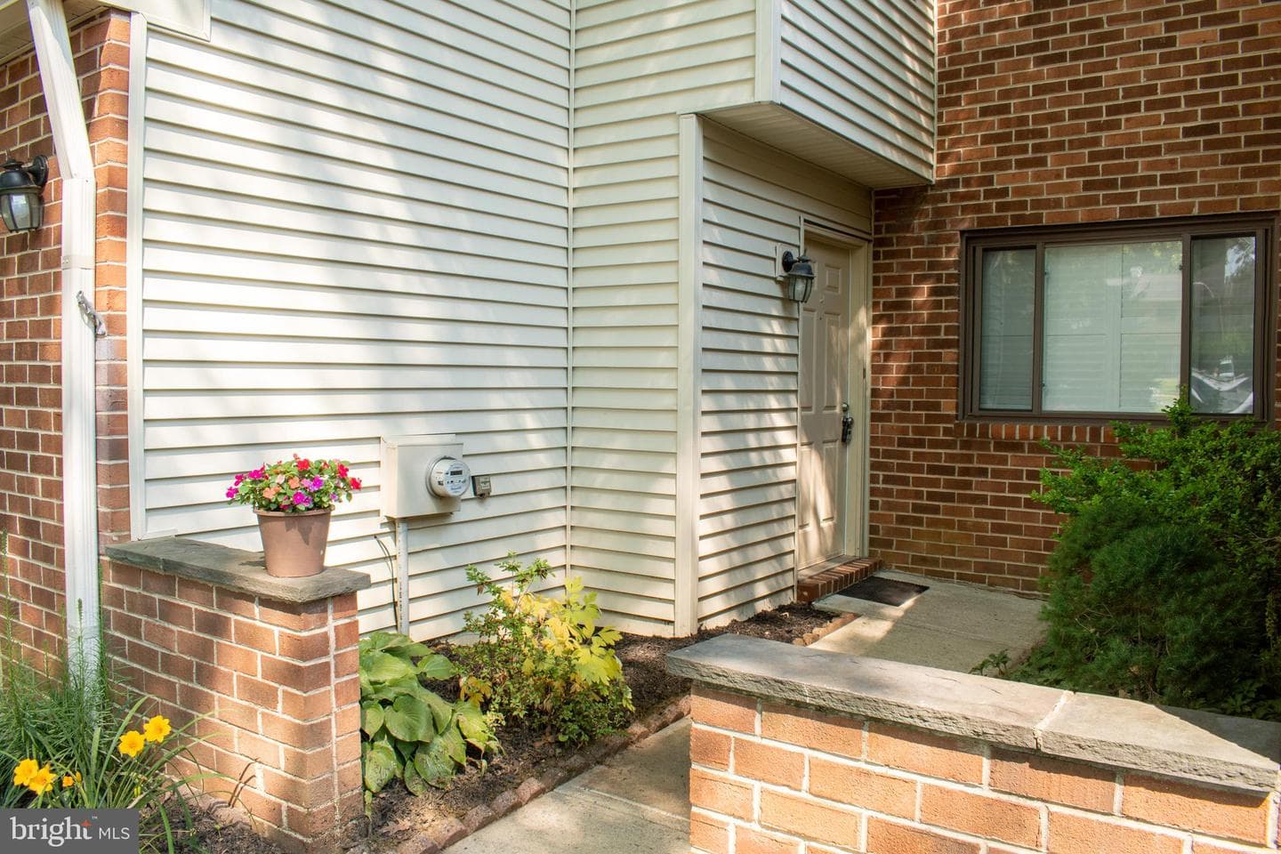 104 Camsten Court photo 3