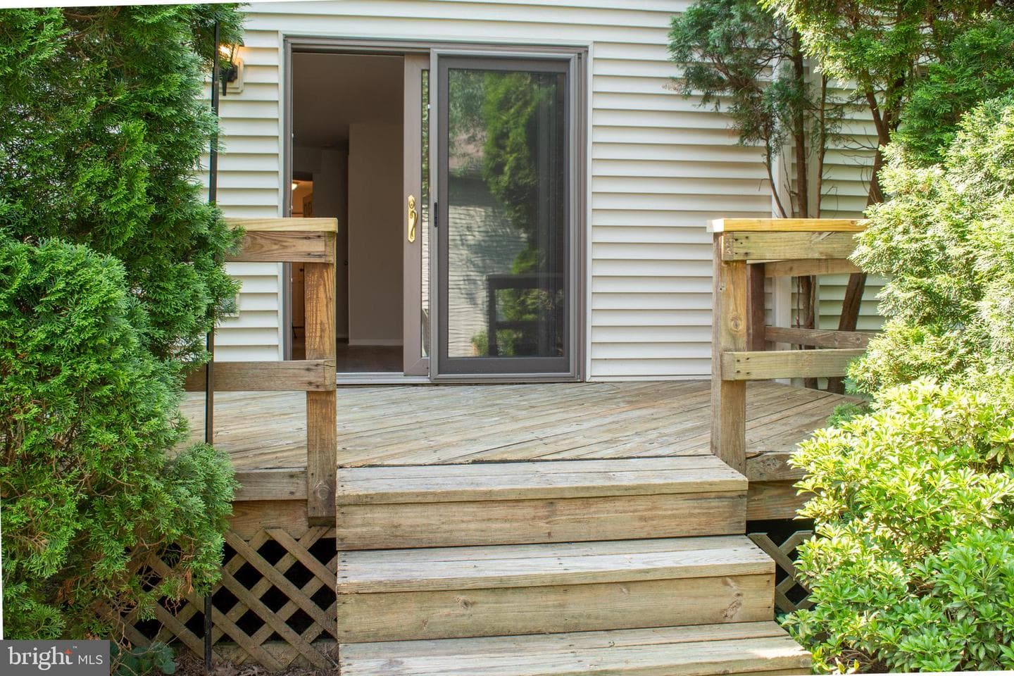 104 Camsten Court photo 49