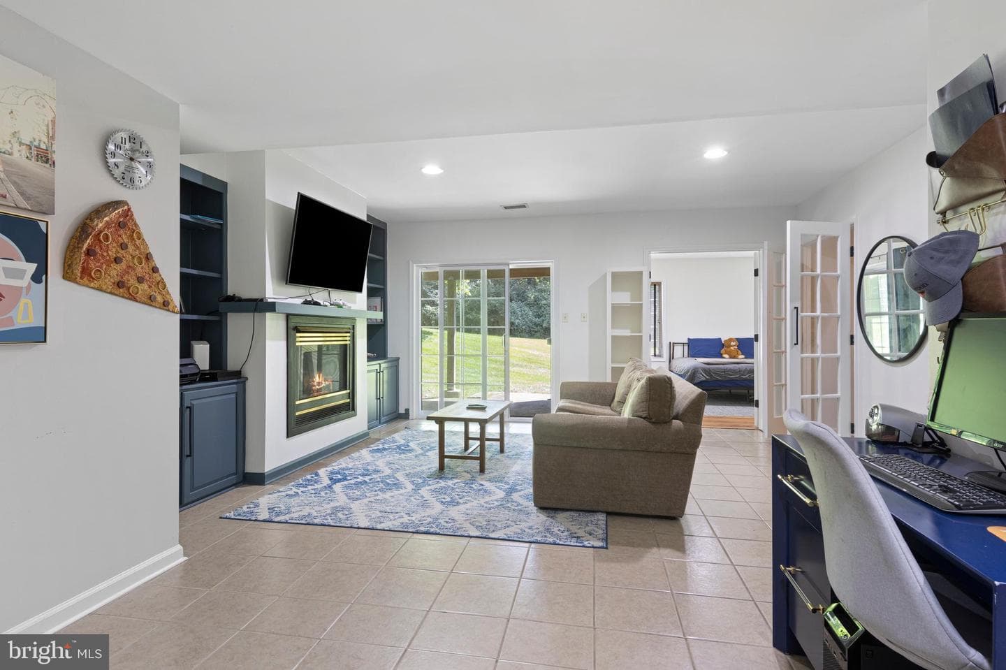 201 E Village Lane photo 29