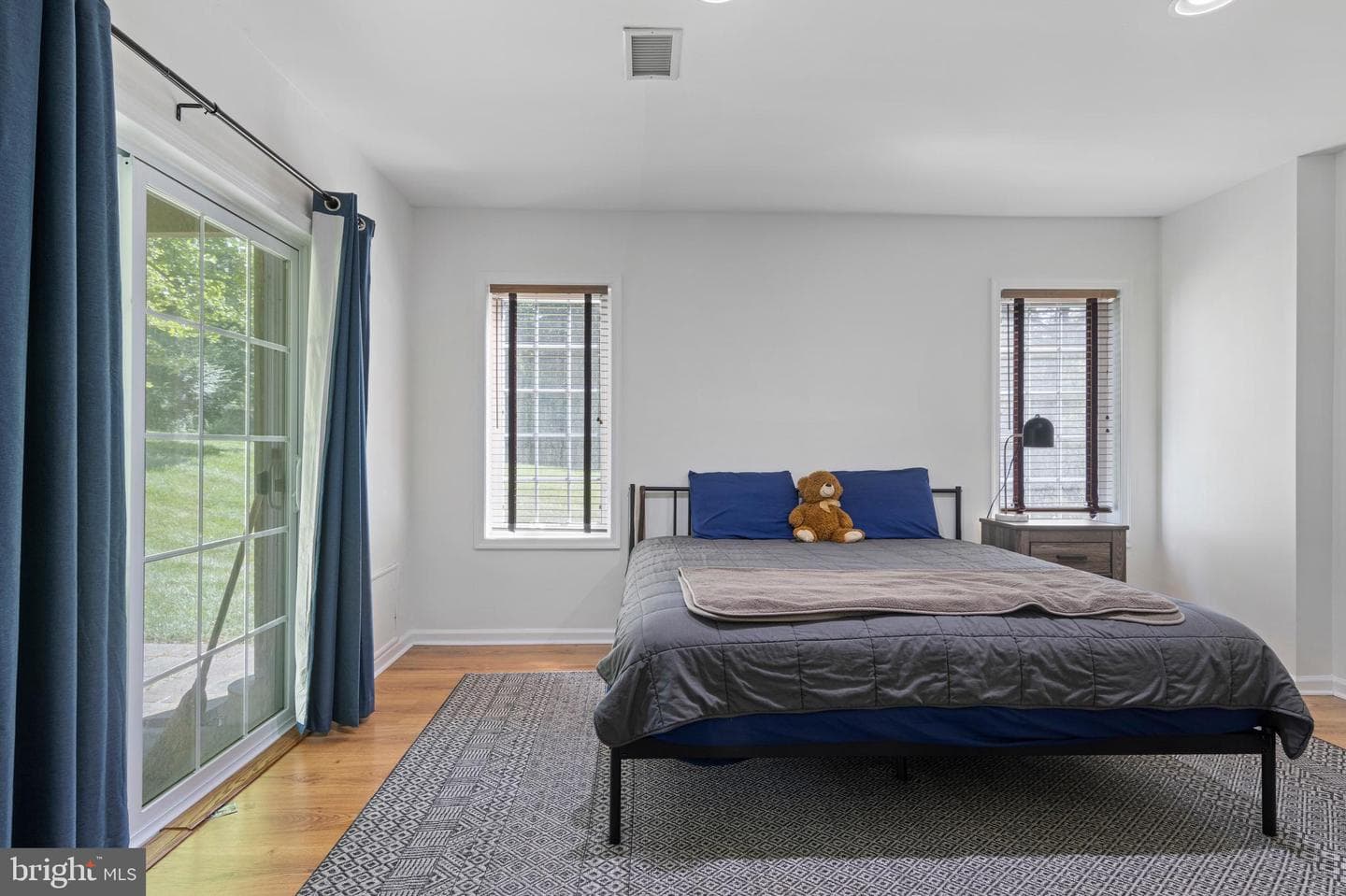 201 E Village Lane photo 31