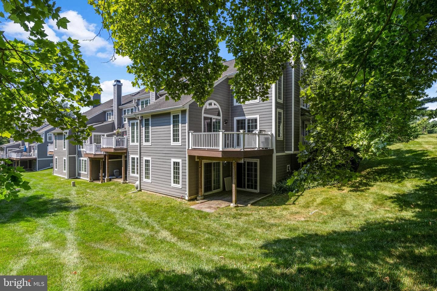 201 E Village Lane photo 42