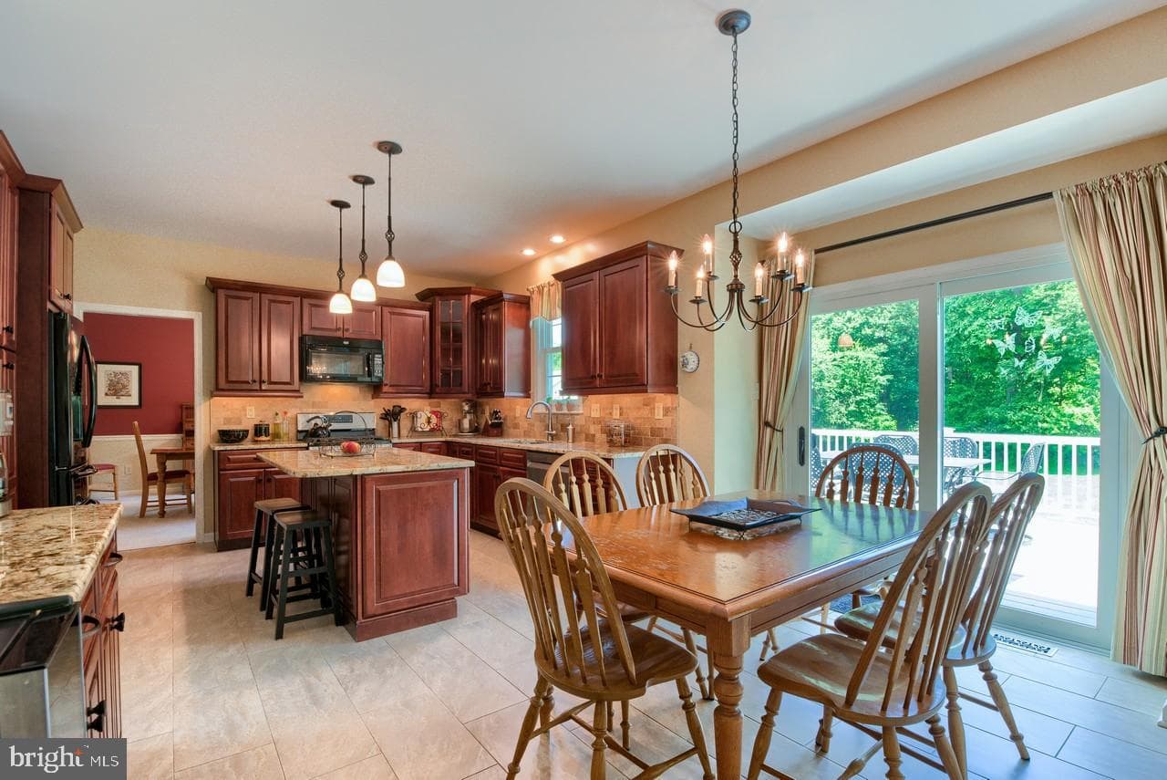 6 Edward Drive photo 22