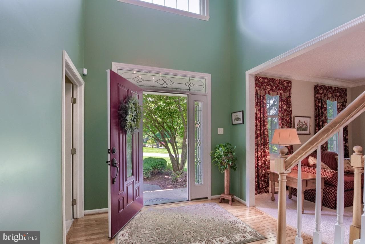 6 Edward Drive photo 5