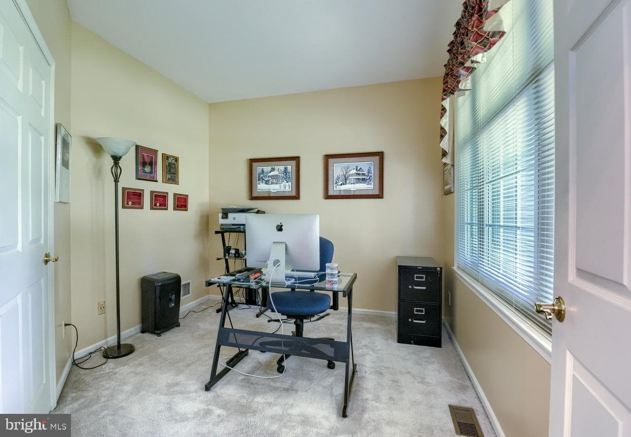 6 Edward Drive photo 8