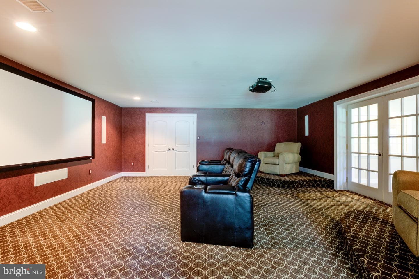 105 Saint Andrews Drive photo 47
