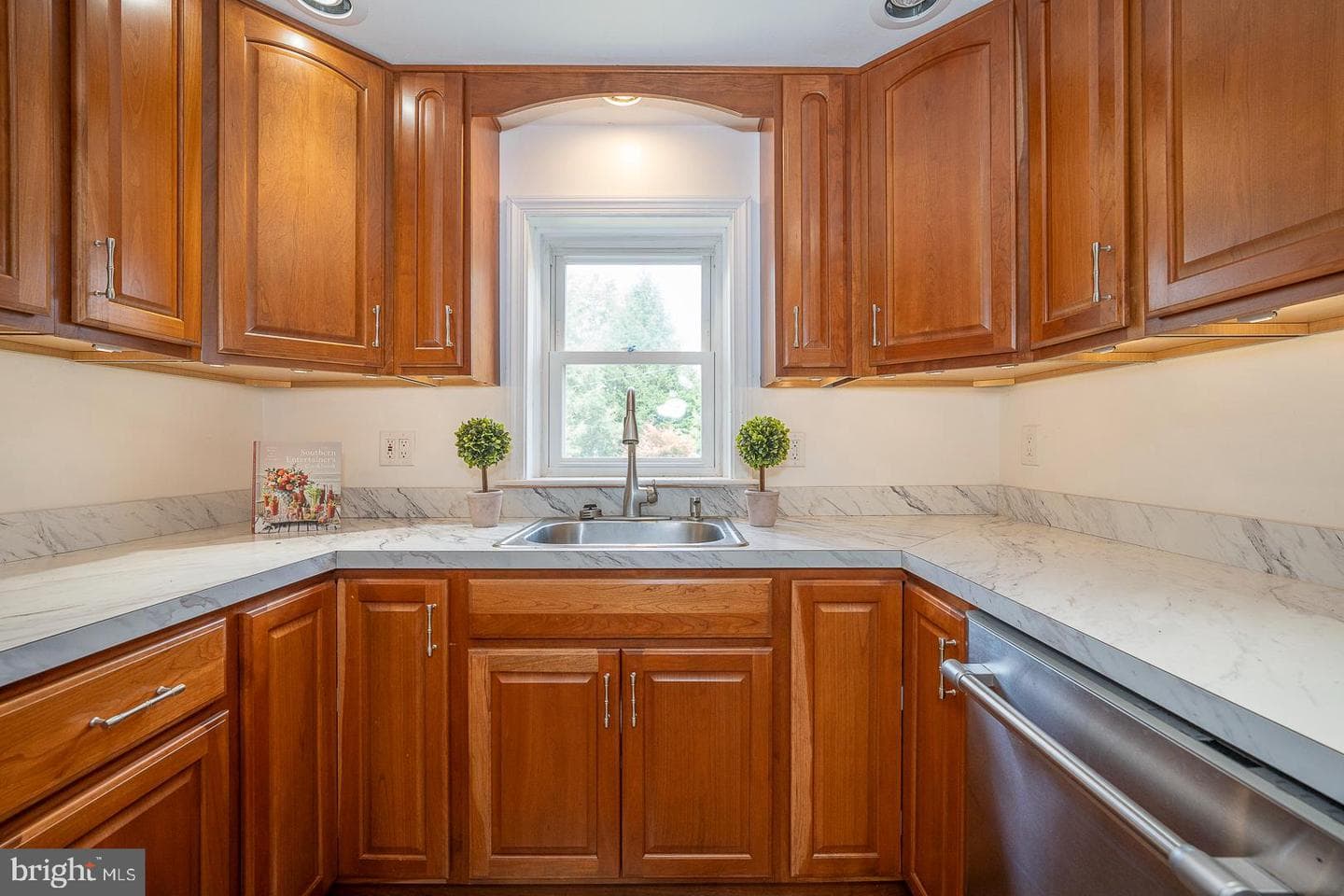 575 W Boot Road photo 10