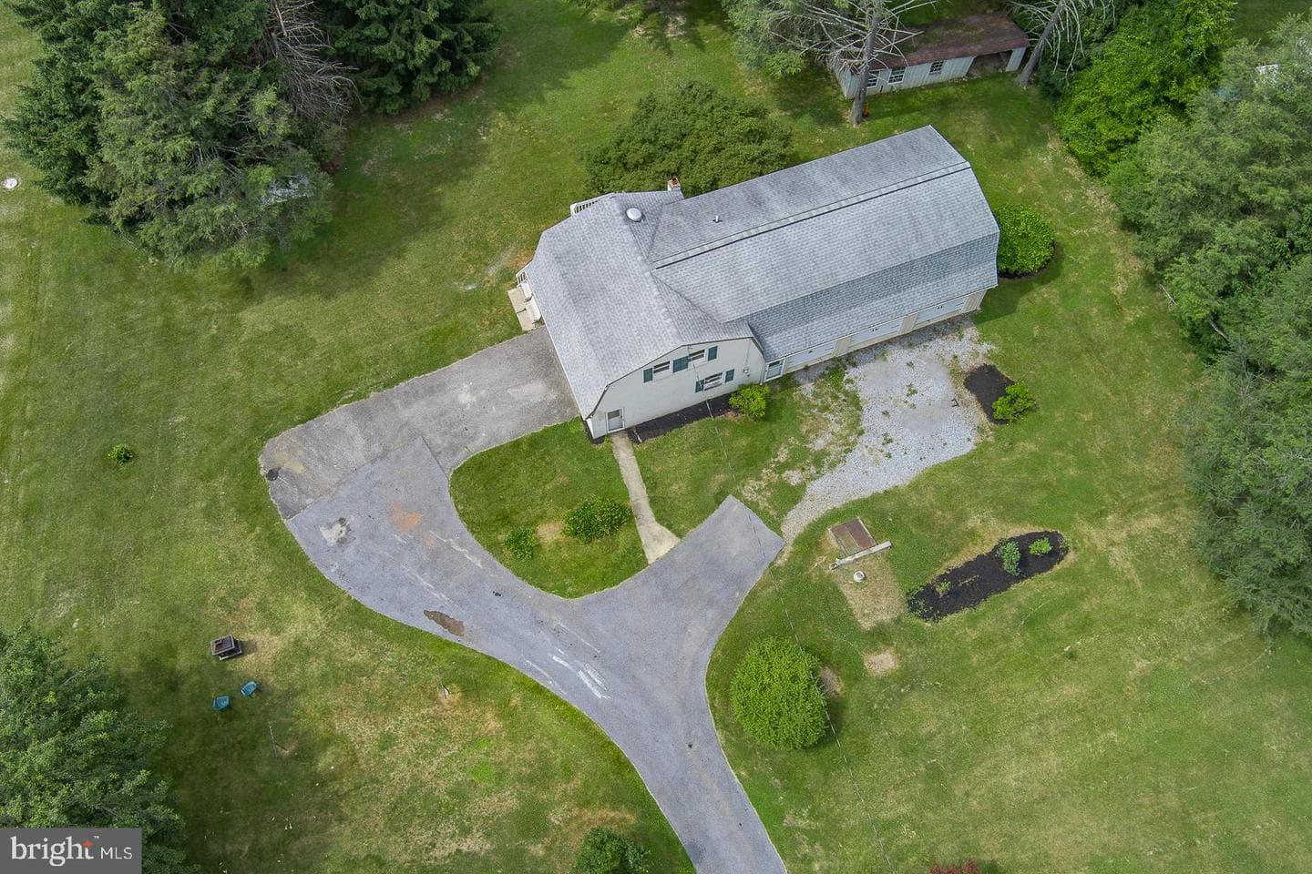 575 W Boot Road photo 51