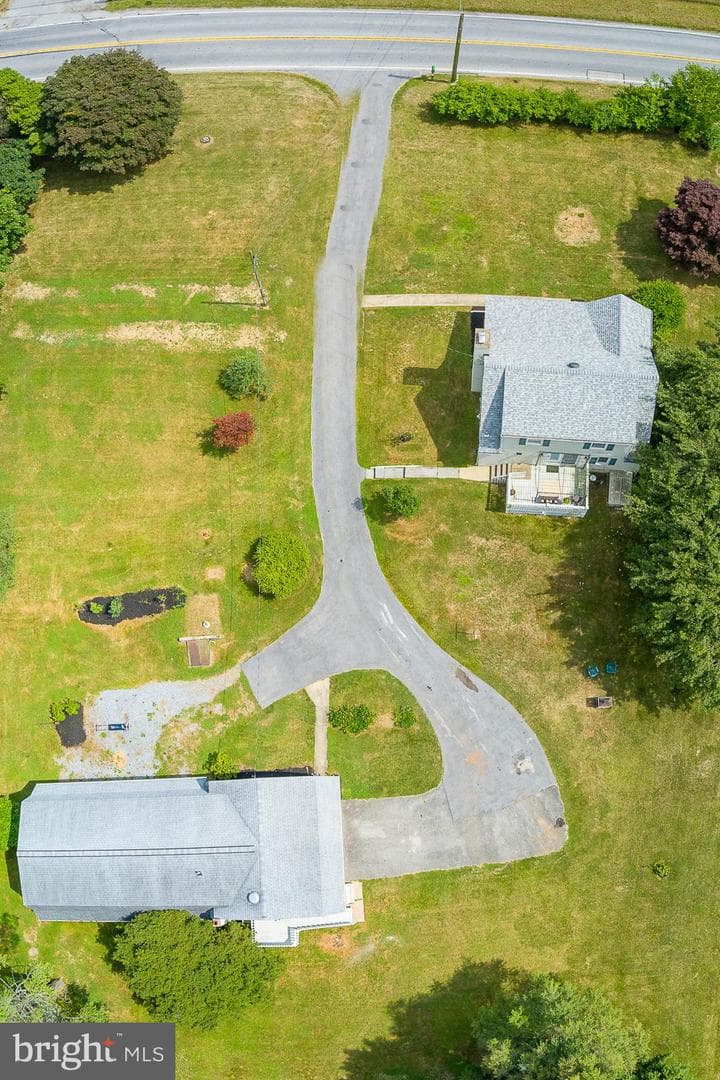 575 W Boot Road photo 53