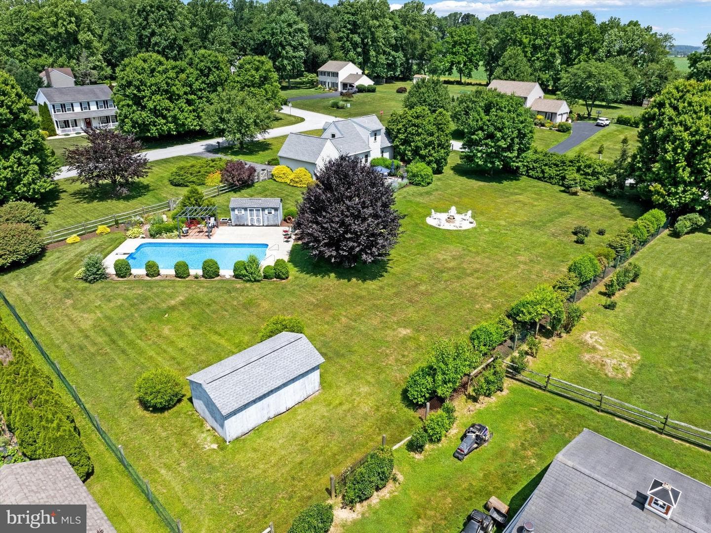 26 Henley Way photo 34