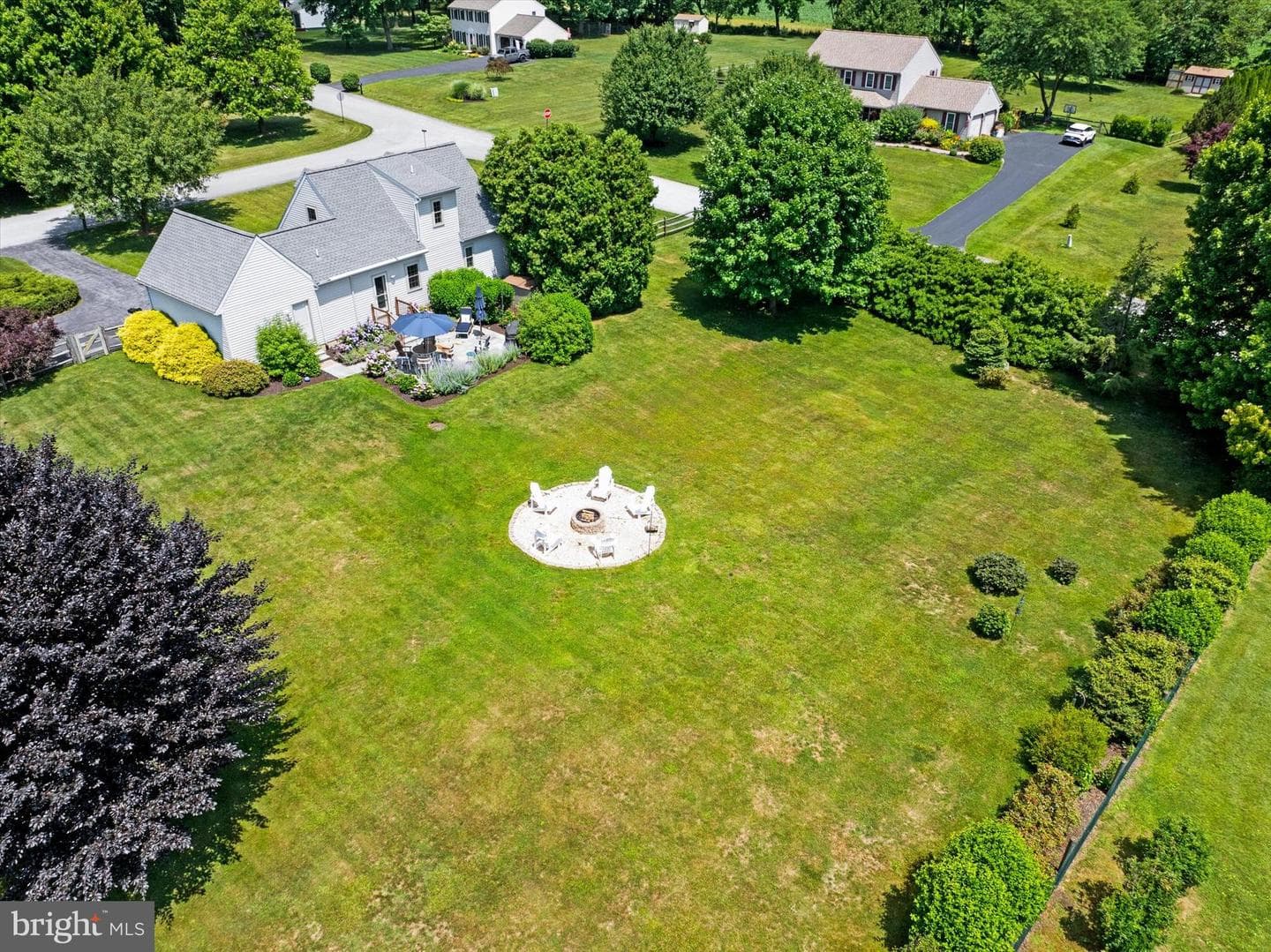 26 Henley Way photo 36