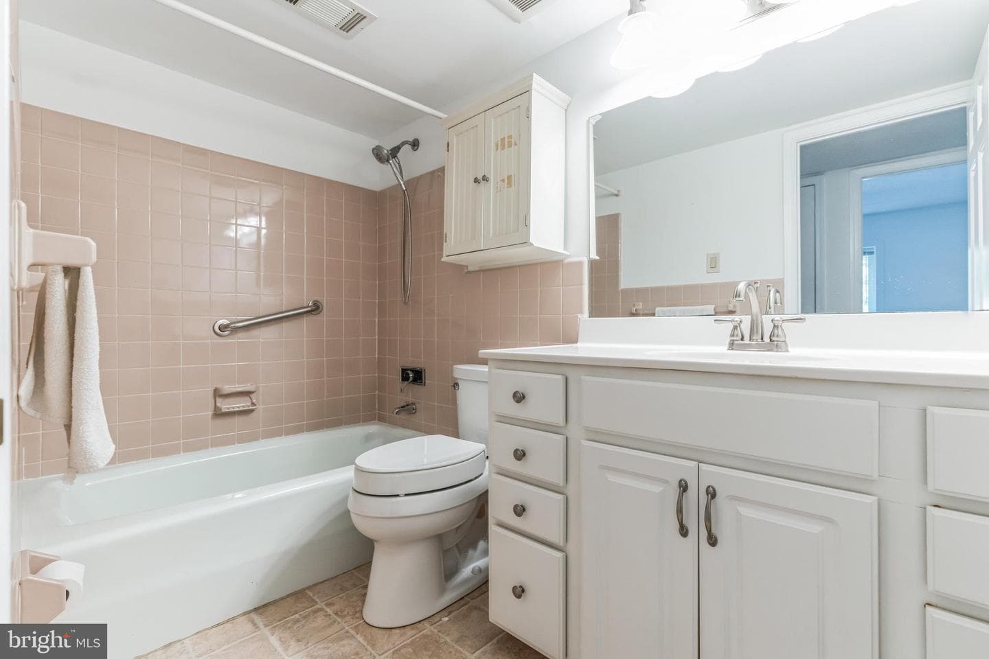 109 Harvest Lane photo 25