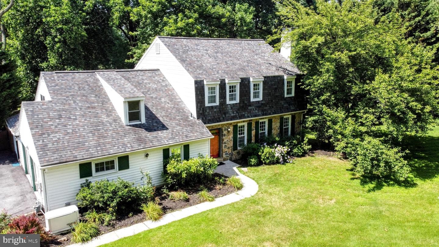 101 Red Fox Lane photo 2