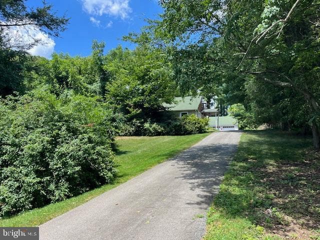 425 Pawlings Road photo 2