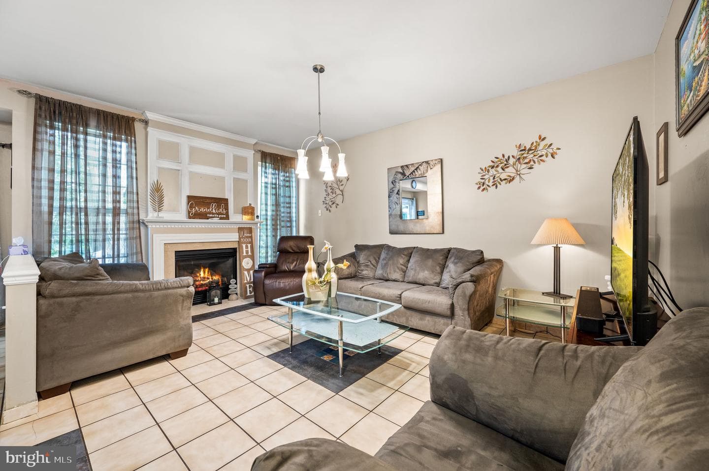 101 Newport Circle photo 15