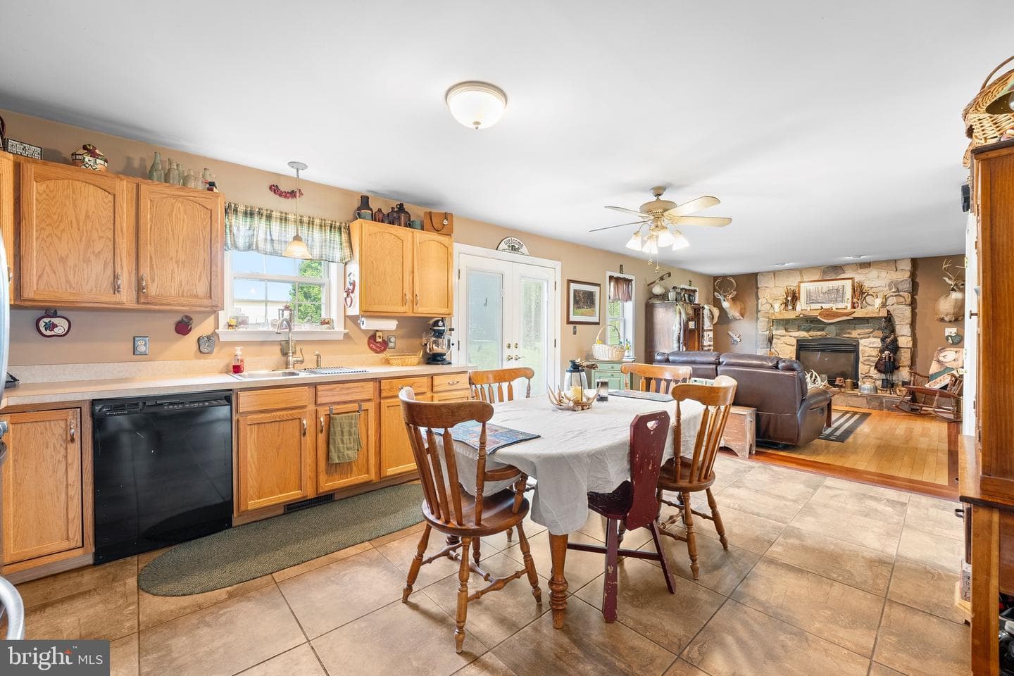 104 Farm View Drive photo 8