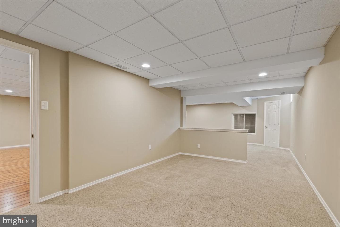 1233 Devonshire Road photo 47