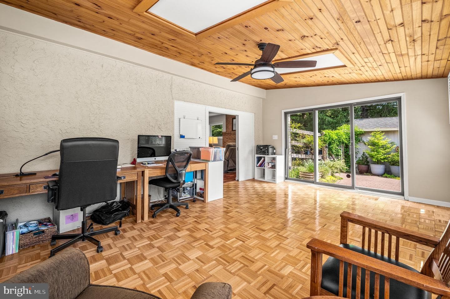 400 Mackenzie Drive photo 19