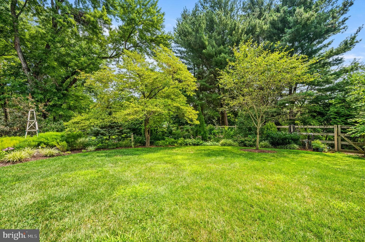 400 Mackenzie Drive photo 39