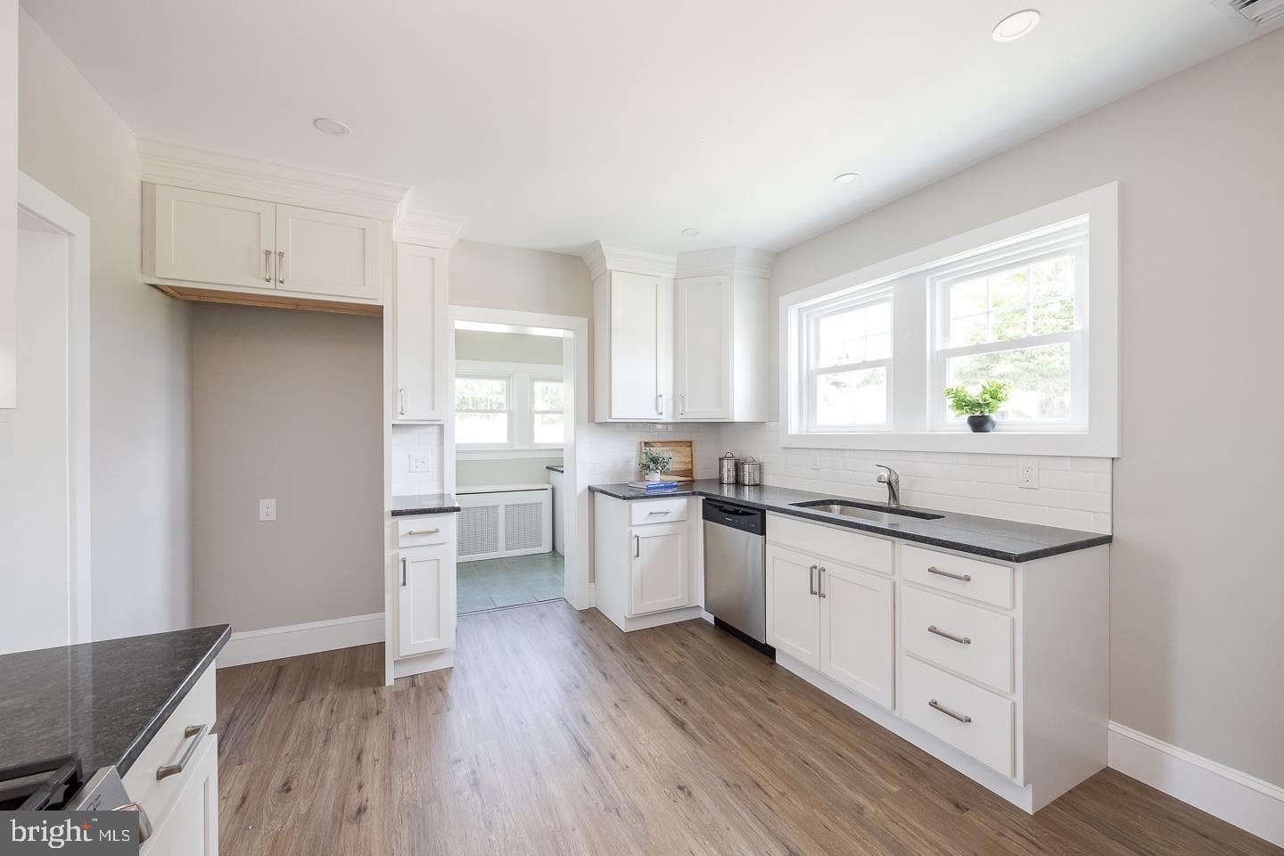 401 W Lancaster Avenue photo 9