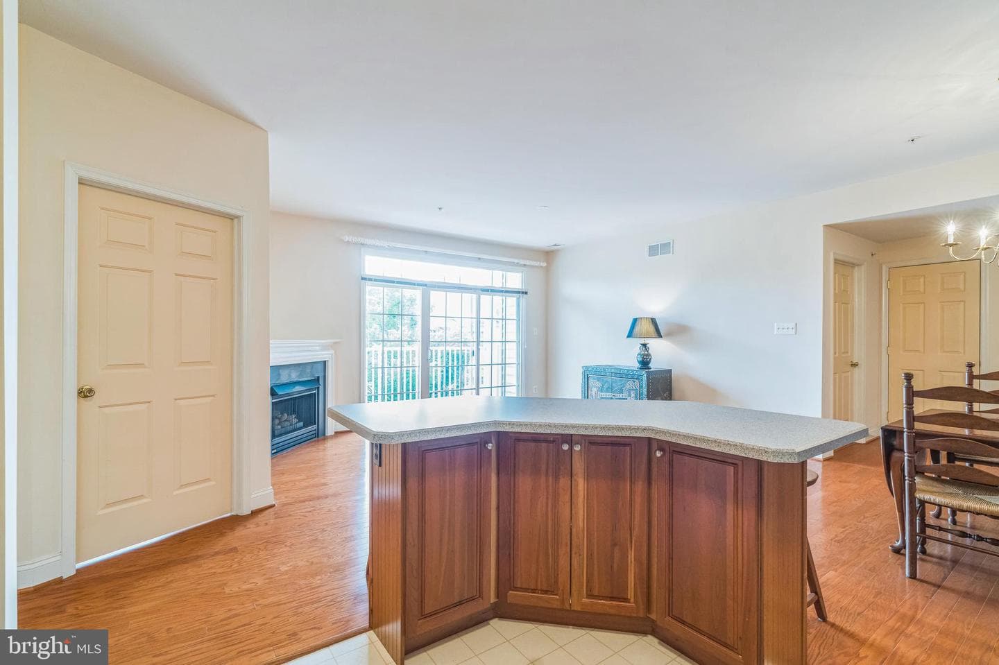 211 Victoria Gardens Drive #f photo 10