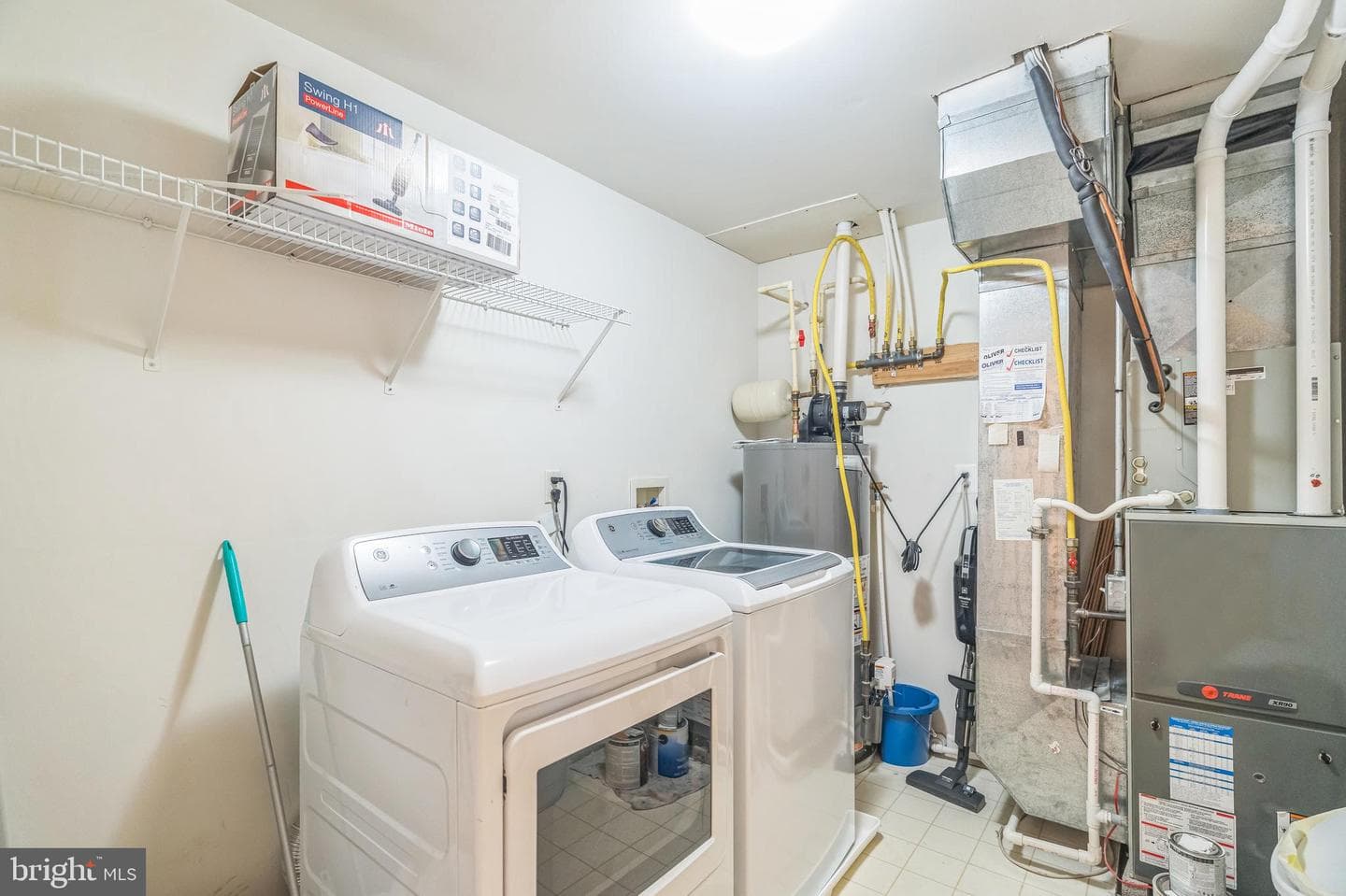 211 Victoria Gardens Drive #f photo 34
