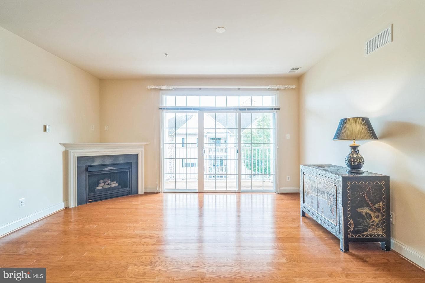 211 Victoria Gardens Drive #f photo 4