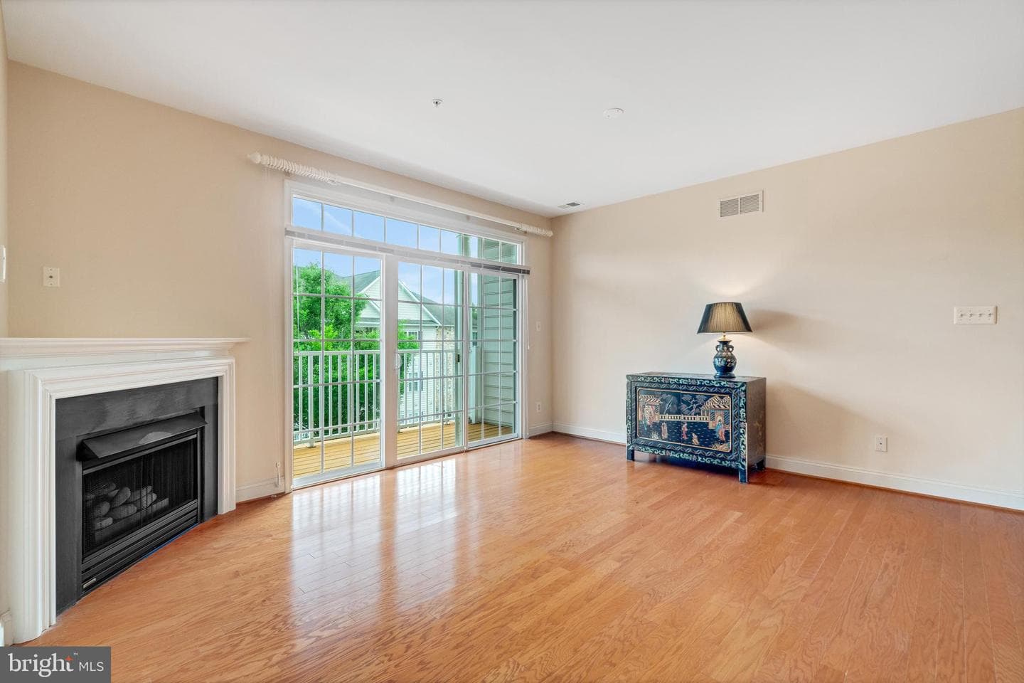211 Victoria Gardens Drive #f photo 5