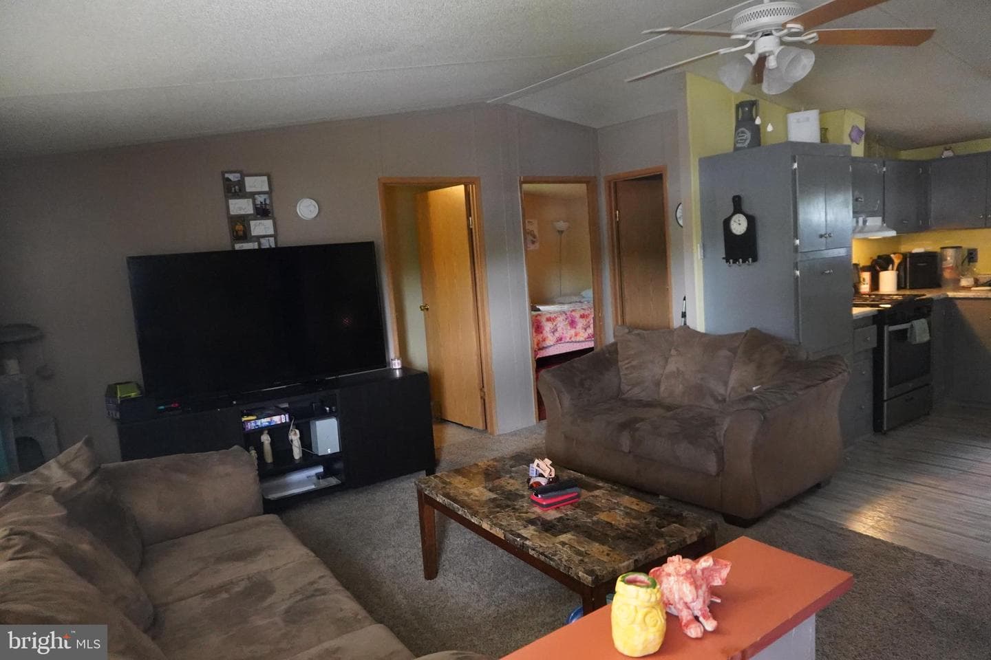 853 Aspen Avenue photo 8