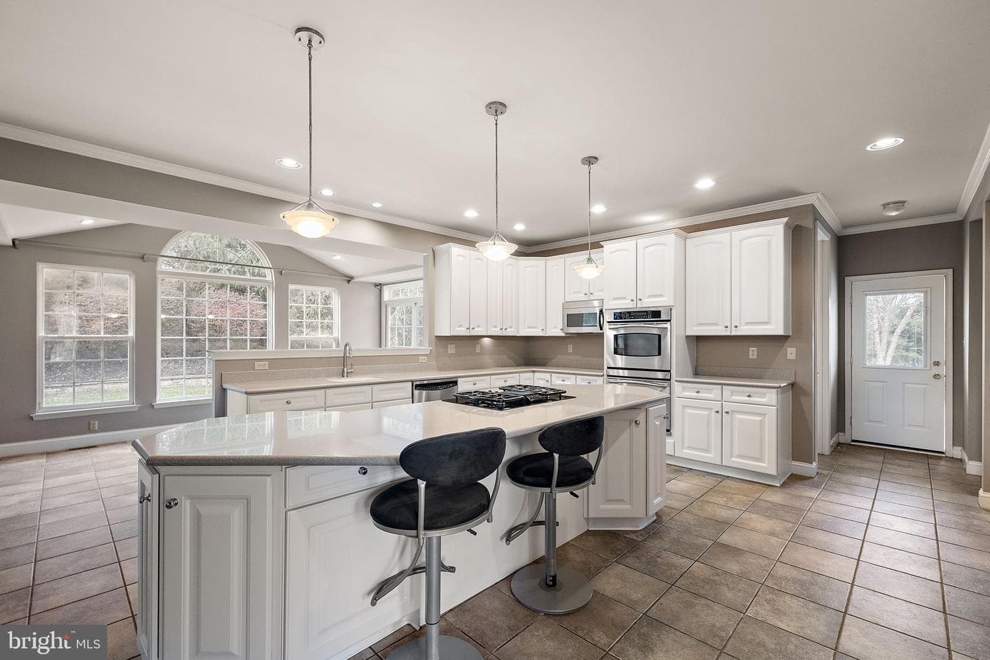 401 Indian Run Road photo 21