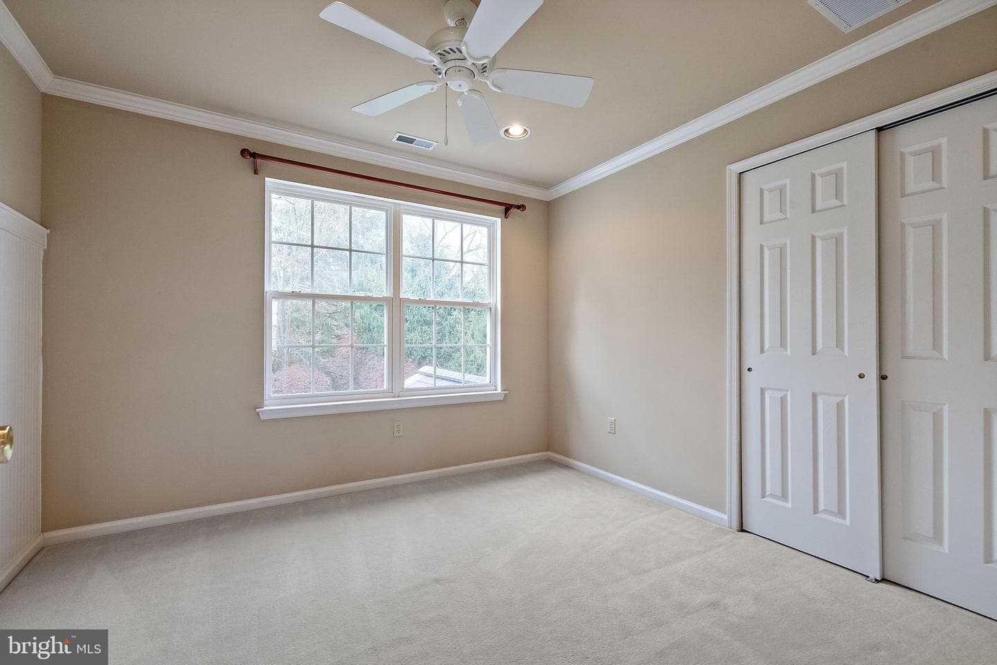 401 Indian Run Road photo 41