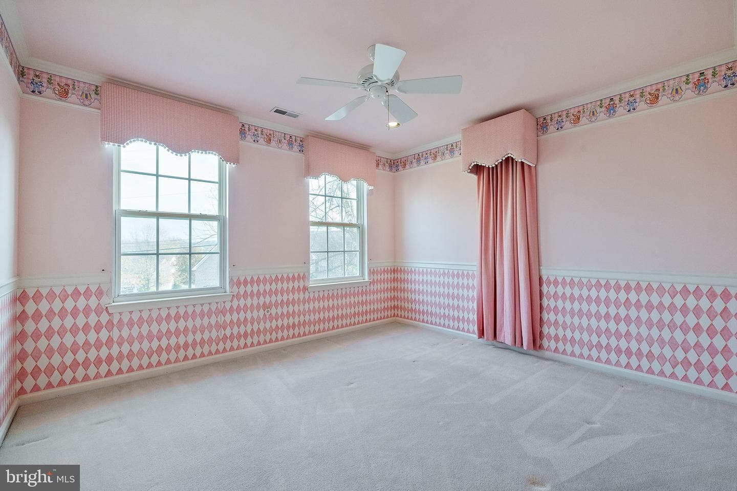 401 Indian Run Road photo 42