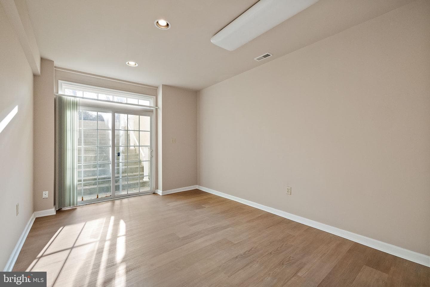 401 Indian Run Road photo 46